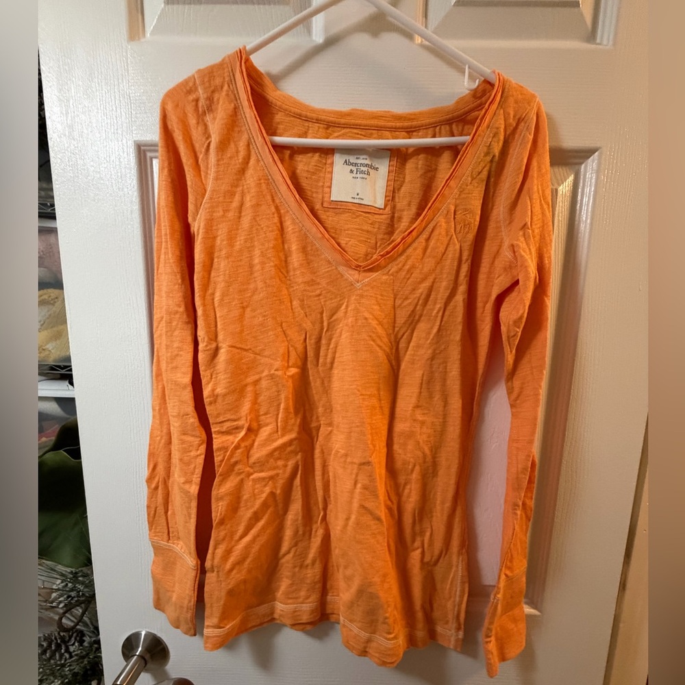 Abercrombie & Fitch Orange V-Neck Long Sleeve Tee